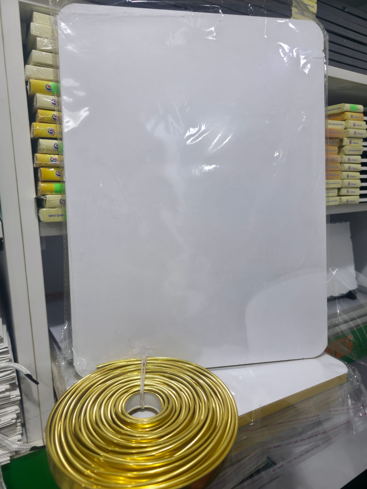 A3 CORNER LIPPING Photo mounts